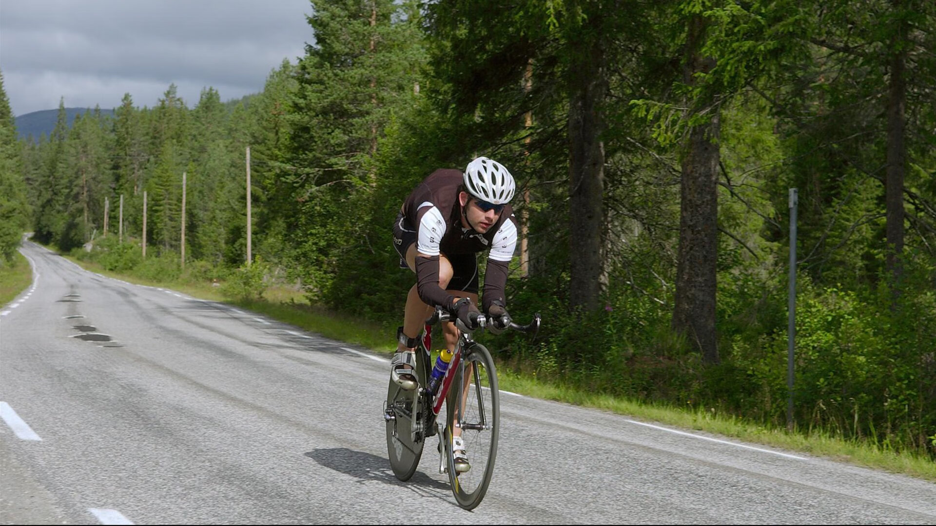 英格兰女篮在欧洲青年篮球锦标赛中展现潜力，英格兰首次闯入欧洲杯决赛
